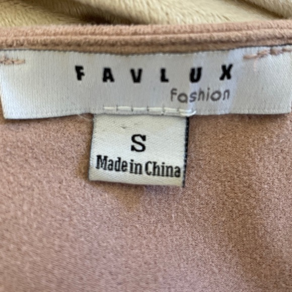 Fav Lux Handkerchief Hem Faux Cardigan – Size Small - Picture 4 of 4